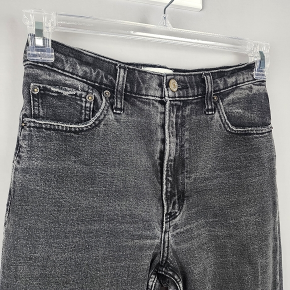 Abercrombie & Fitch Black Mom High Rise Jeans Distressed Sz 26 2R - Picture 5 of 9